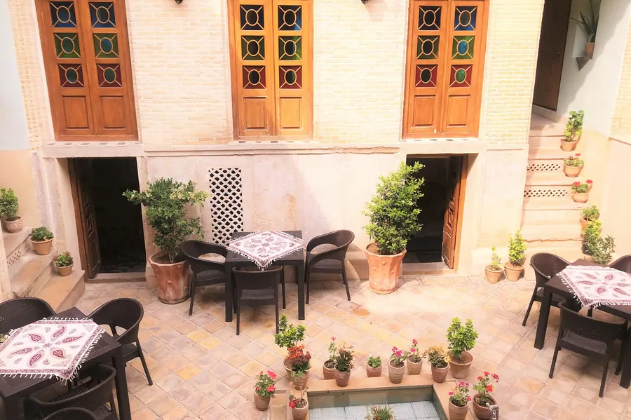 سپهر(واحد 203)،شیراز - رزرو  هتل سنتی در شیراز - اتاقک