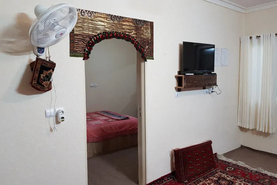 روژان (سوئیت کردستان)،دماوند - اجاره اقامتگاه بوم‌گردی مبله در دماوند - اتاقک