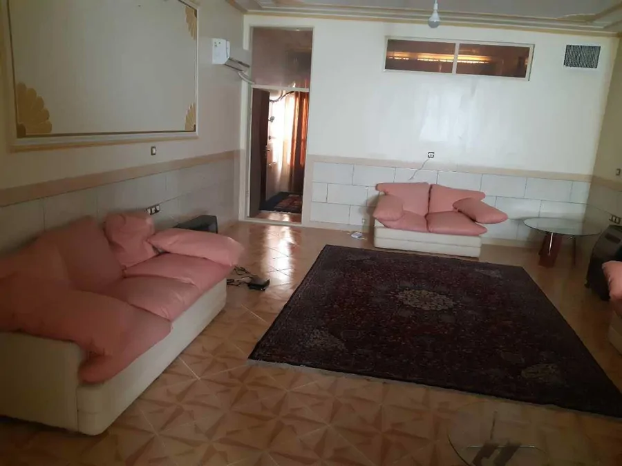 مبله 24 آذر (طبقه دوم)،کرمان - اجاره آپارتمان در کرمان - اتاقک