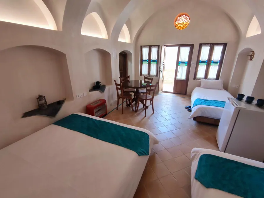 سرای طاقچشمه (اتاق ستاره)،آران و بیدگل - اجاره هتل سنتی در آران و بیدگل - اتاقک