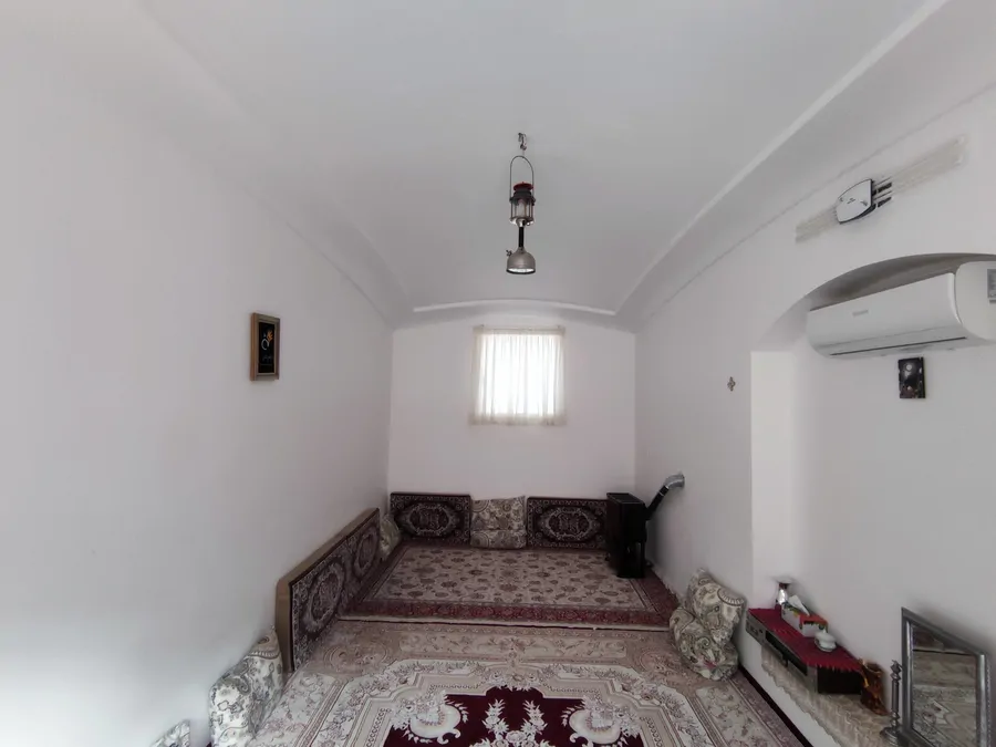 خانم تاج نوش آباد (اتاق گندم)،آران و بیدگل - اجاره اقامتگاه بوم‌گردی در آران و بیدگل - اتاقک